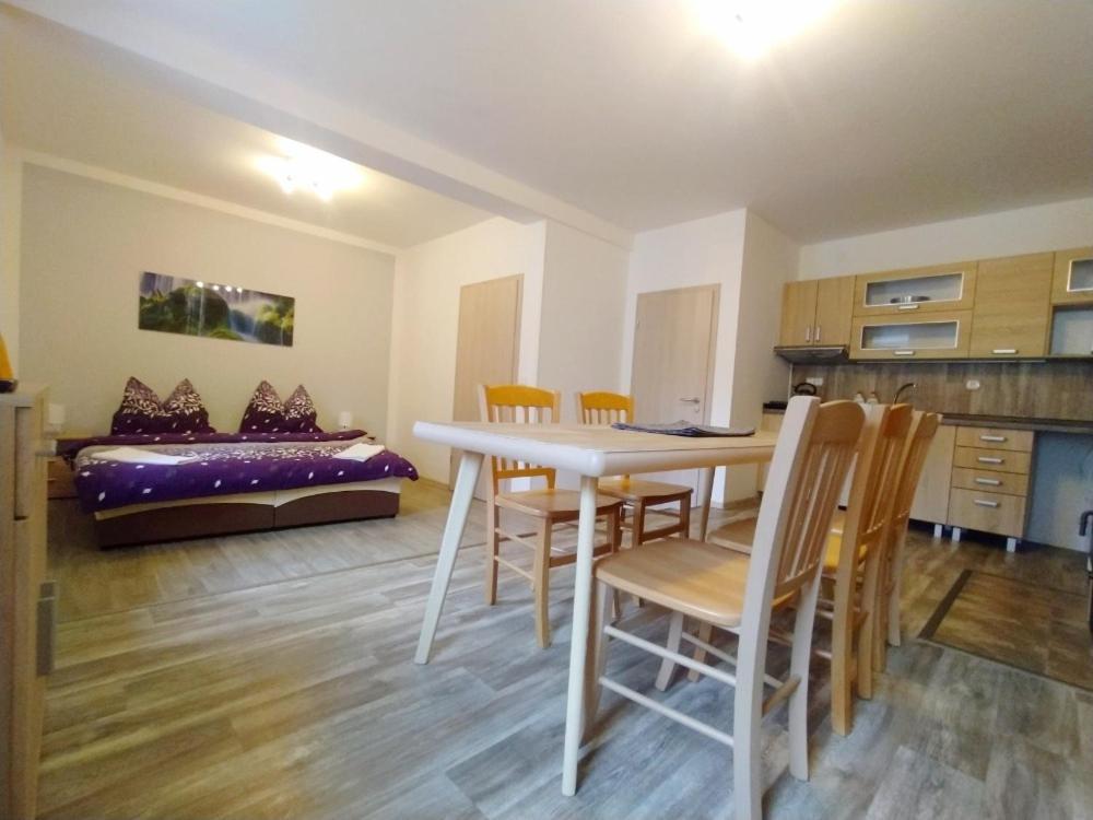 Apartmany Lono Jičín Eksteriør billede